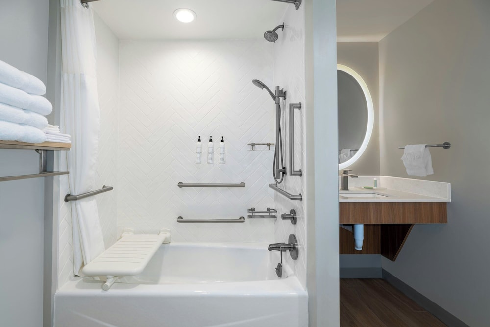 استوديو بسرير كينج، Towneplace Suites By Marriott Norfolk 5/5