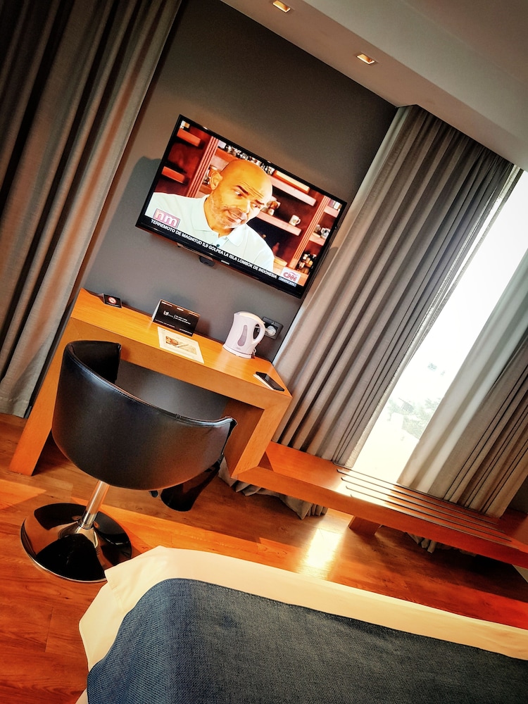 BIT Design Hotel 80/85