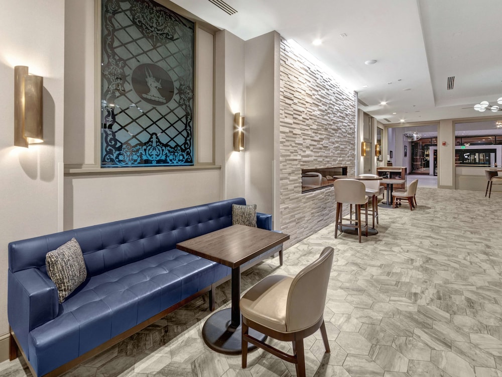 Doubletree Hotel Charlottesville 18/43