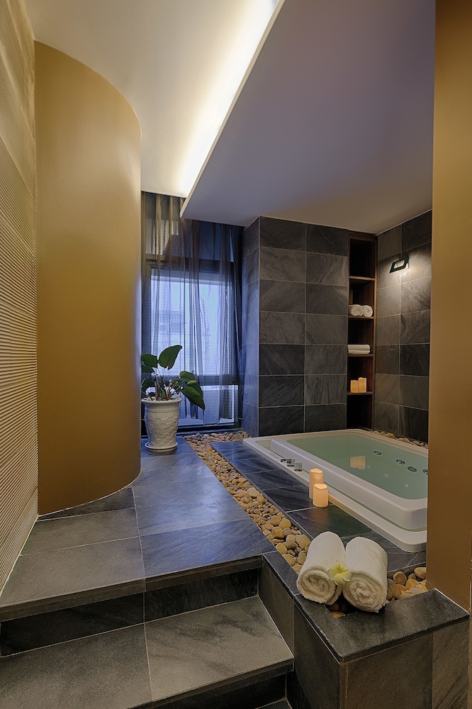 Parosand Danang Hotel 86/161