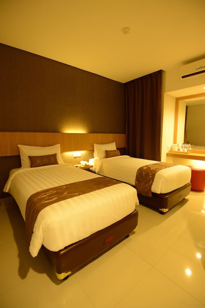 D'Cozie Hotel by Prasanthi 6/27