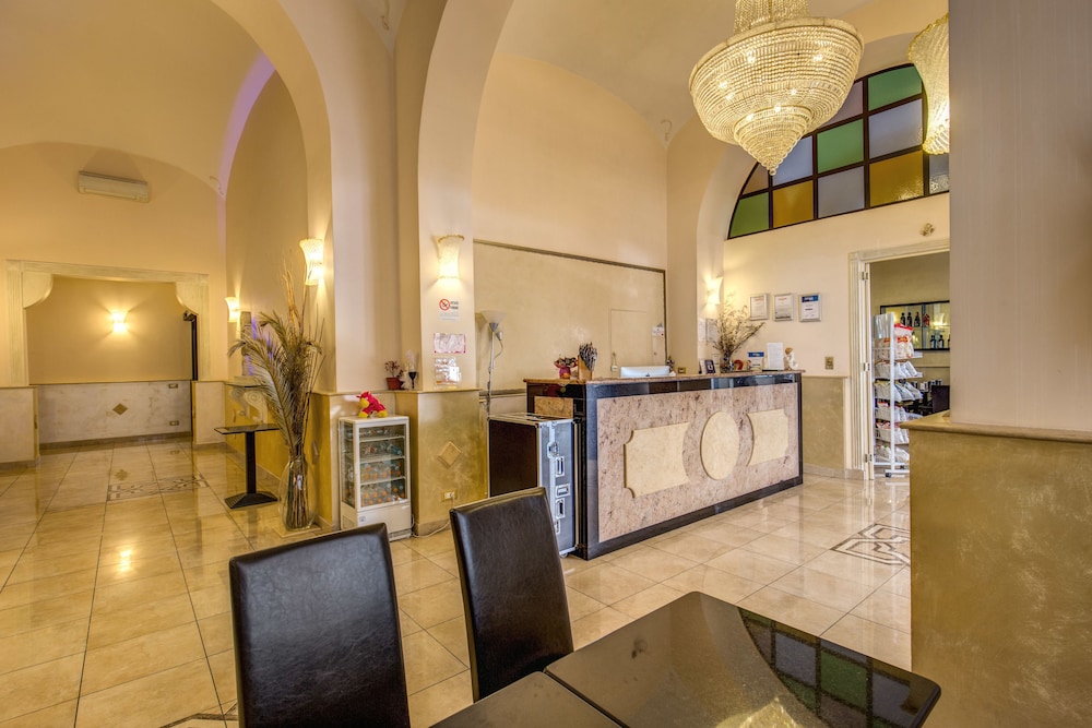 Hotel Maryelen 2 9/50