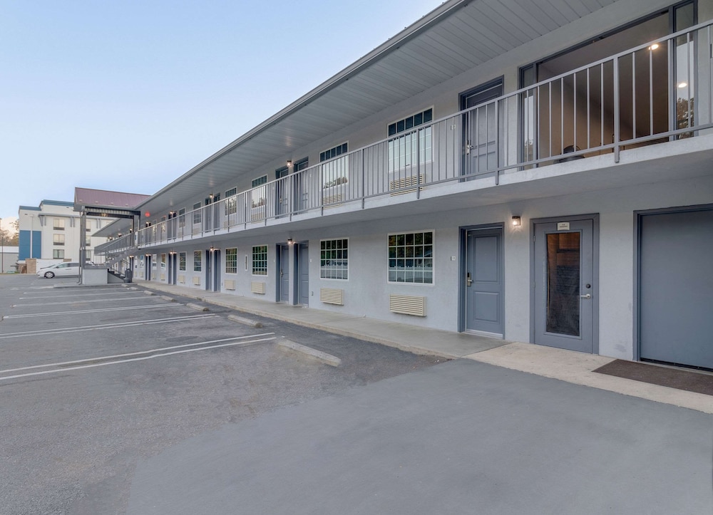 Quality Inn Kodak Sevierville 60/69