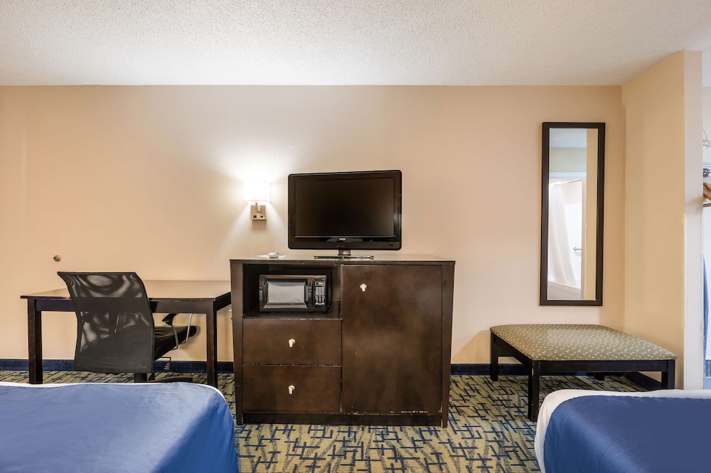 SureStay Hotel by Best Western Meridian 17/19