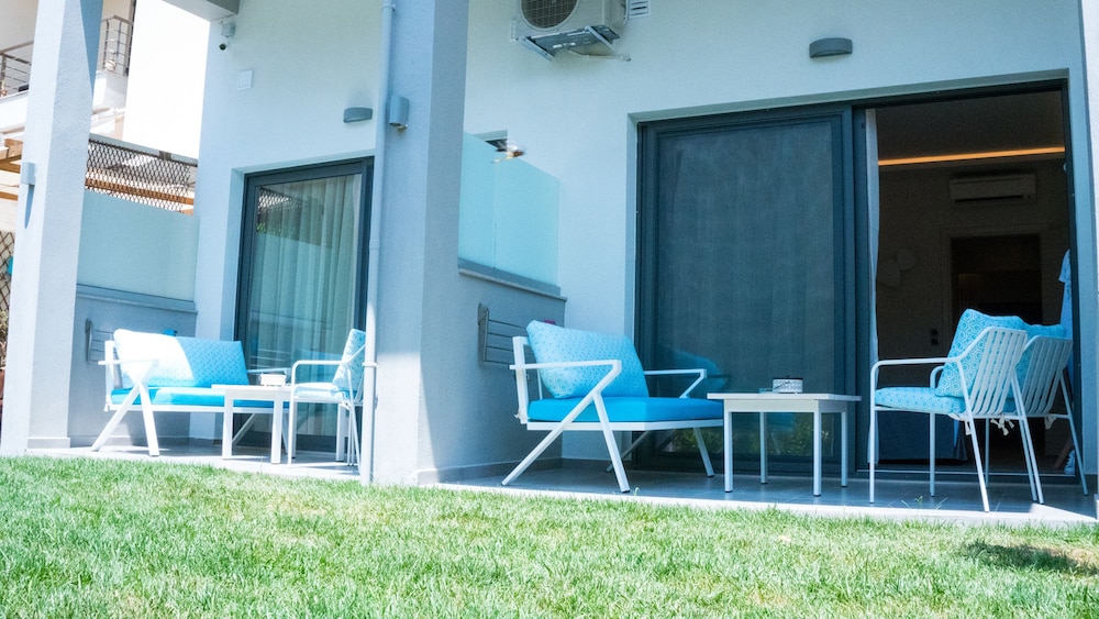 Costa Domus Blue Luxury Apartments 45/50
