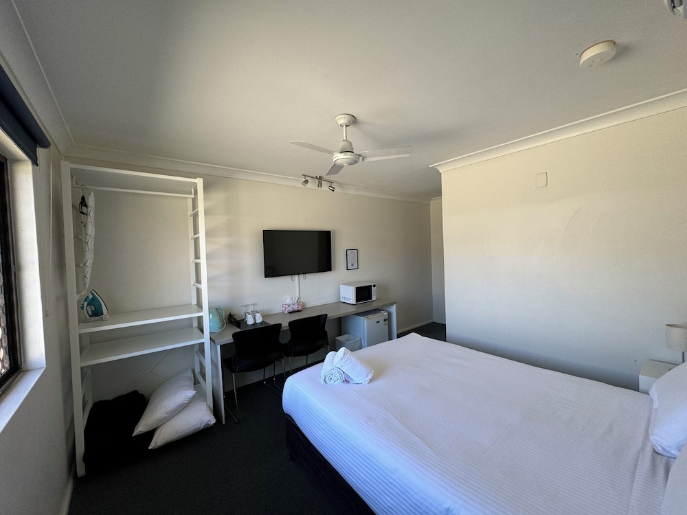 Toreador Motel 20/50