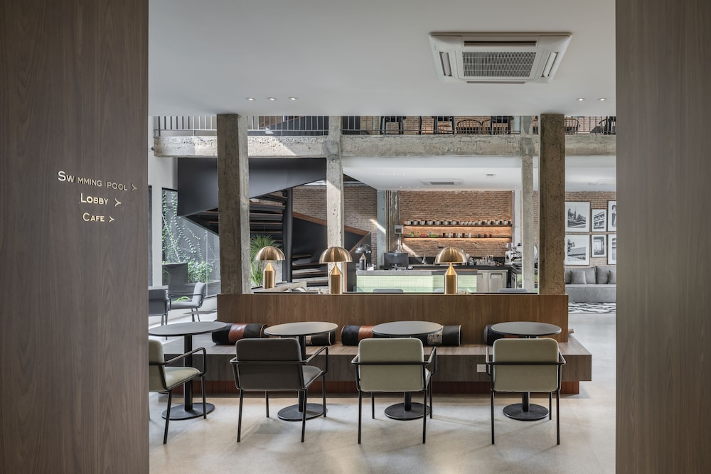 Lilit Bang Lumphu Hotel 46/66