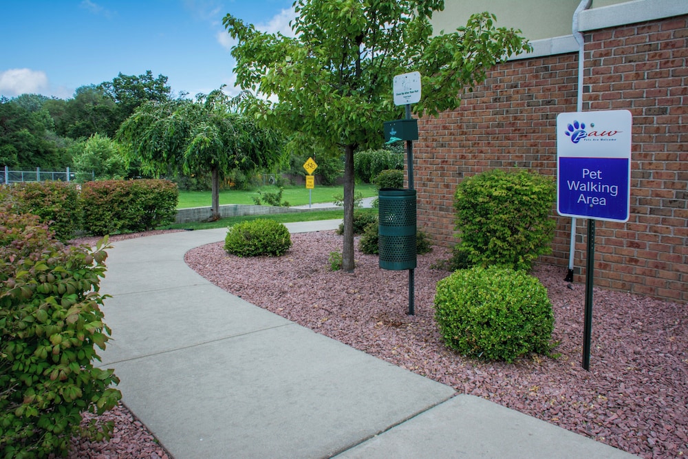 Candlewood Suites South Bend Airport, an IHG Hotel 44/48