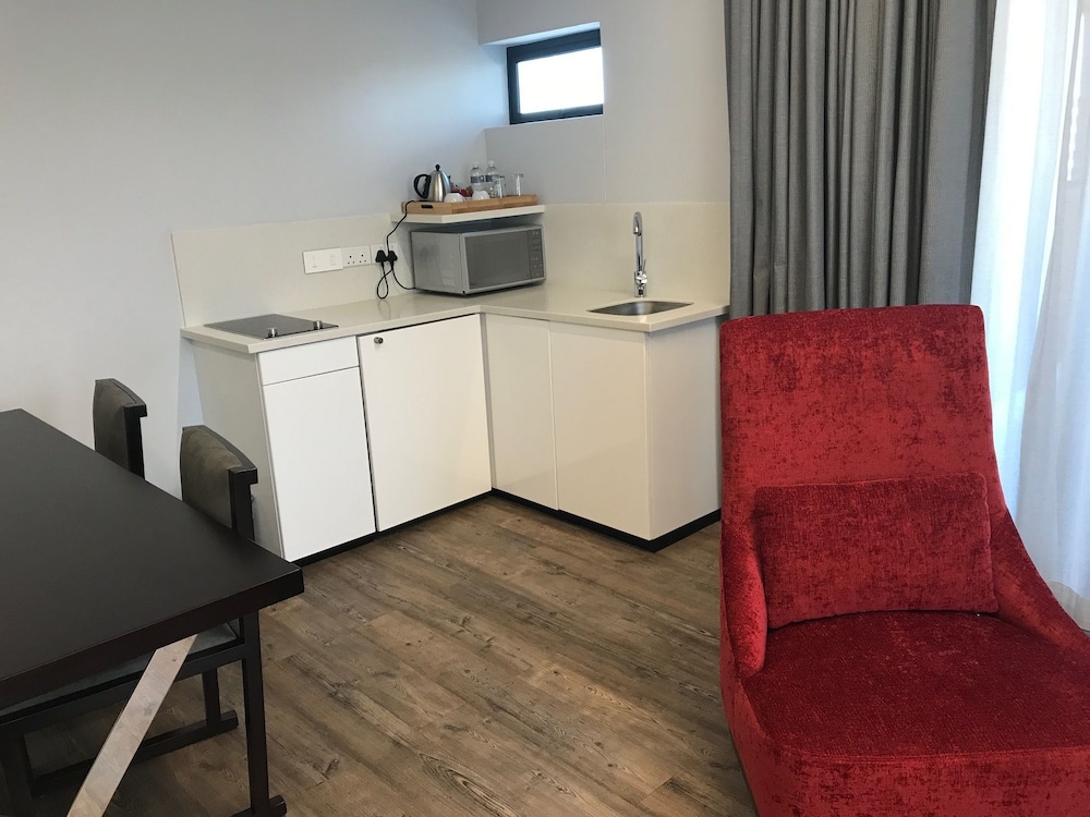 Room50two 45/62