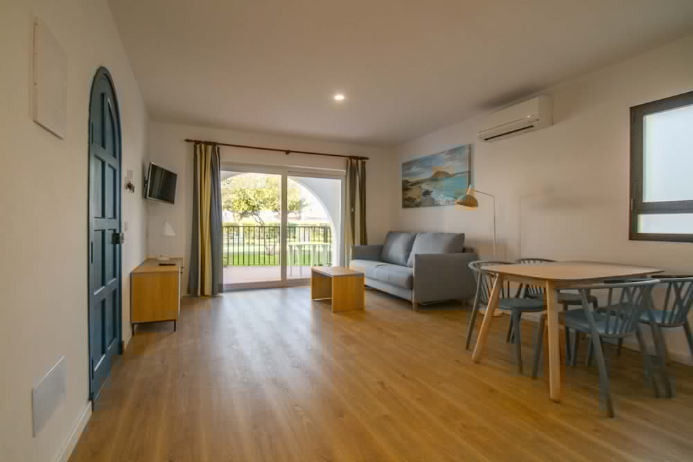 Apartamentos Sol Y Mar 18/32