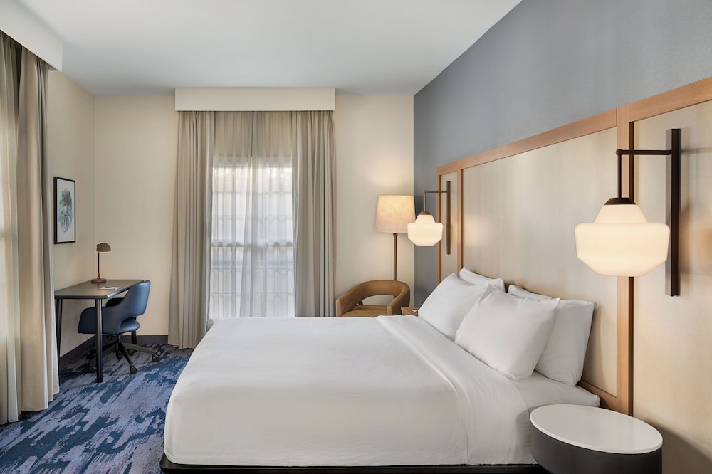 غرفة بسرير كينج لذوي الإعاقة، Fairfield Inn Suites San Diego Old Town 6/9