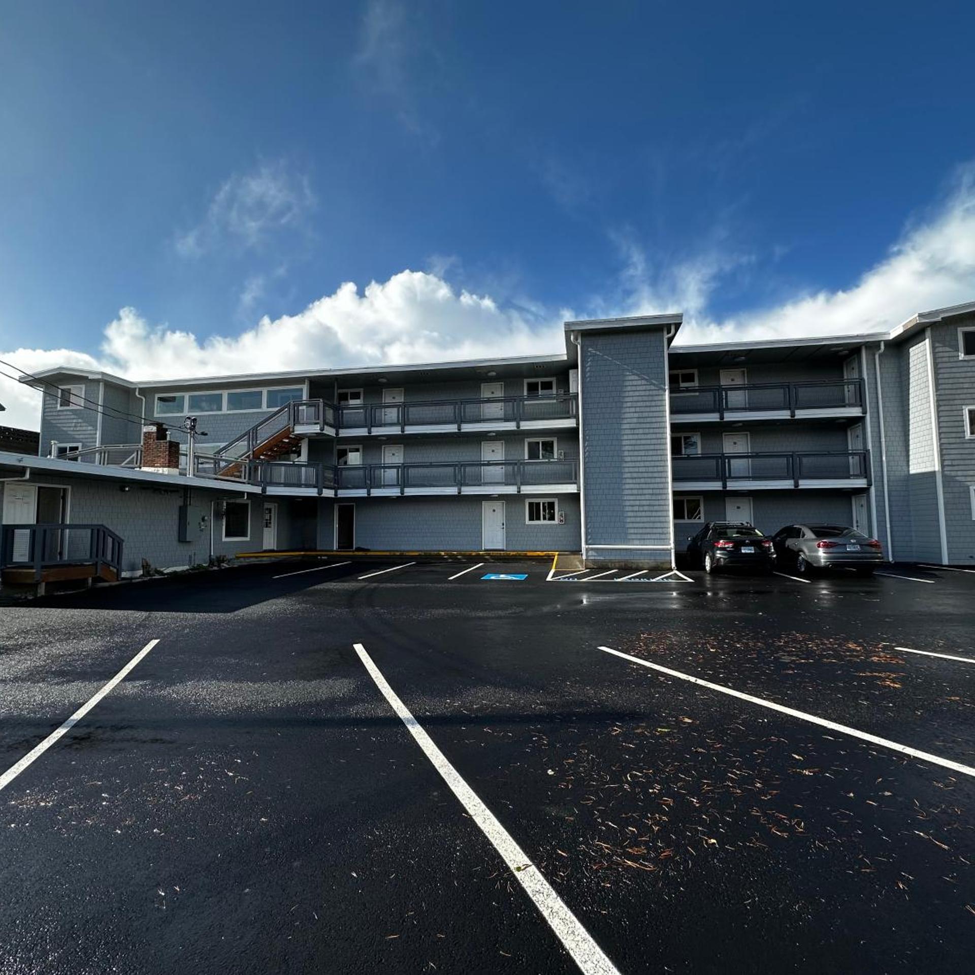 West Beach Suites 36/50
