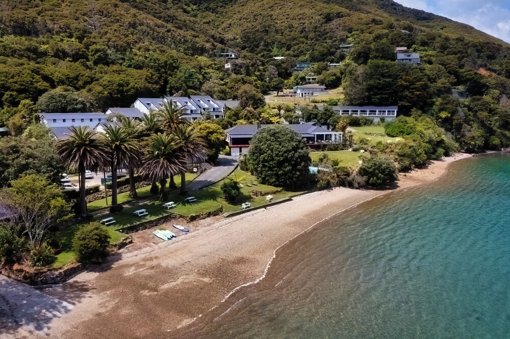 The Portage Resort 46/50