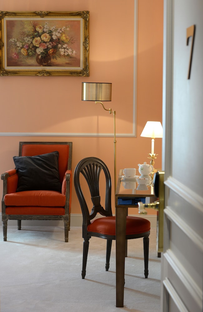 Grand Hotel Henri 31/43