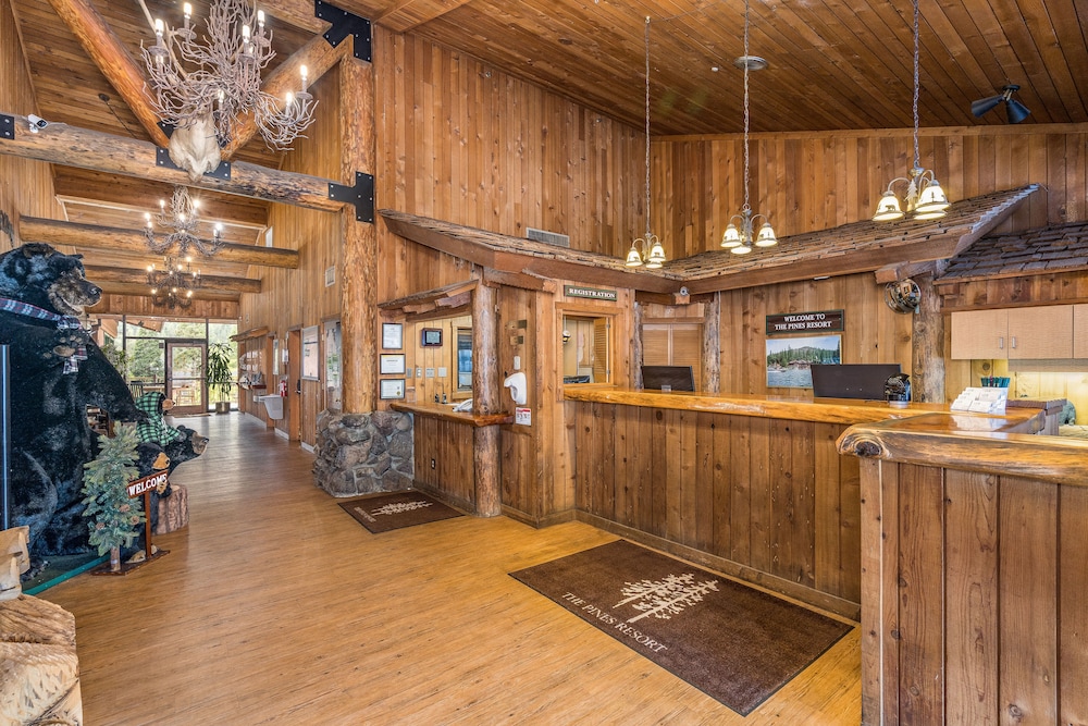 The Pines Resort 7/47