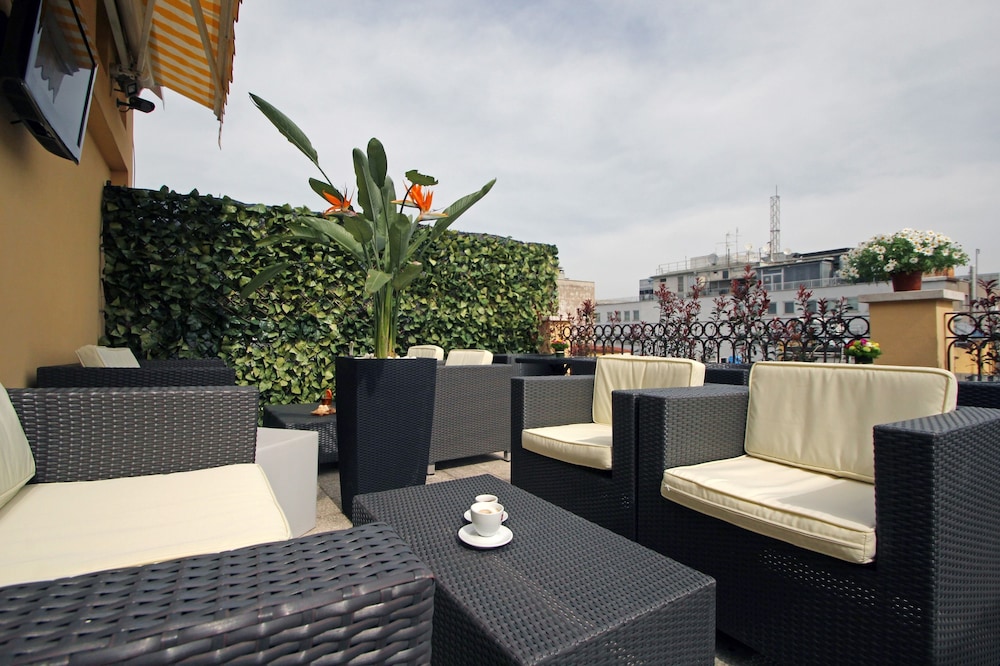 Indipendenza Hotel 39/50