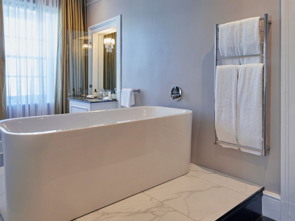 Dock House Boutique Hotel 5/49