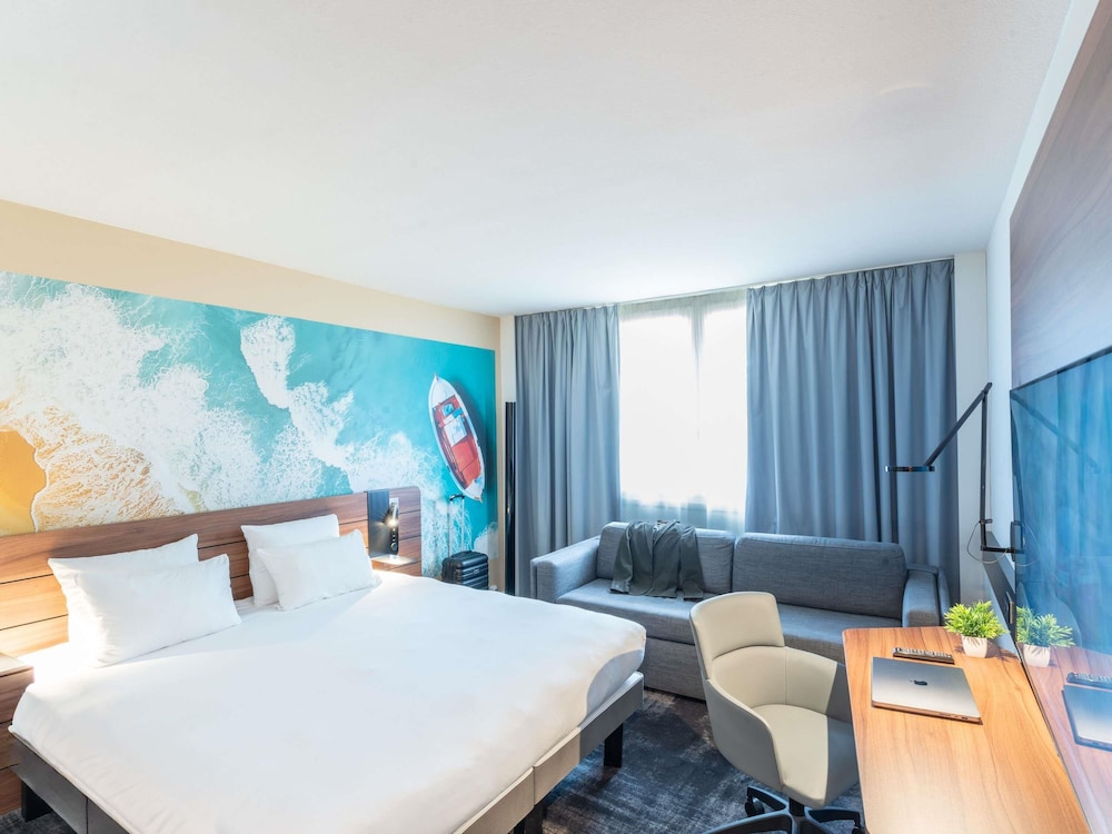 Novotel Antibes Sophia Antipolis 12/48