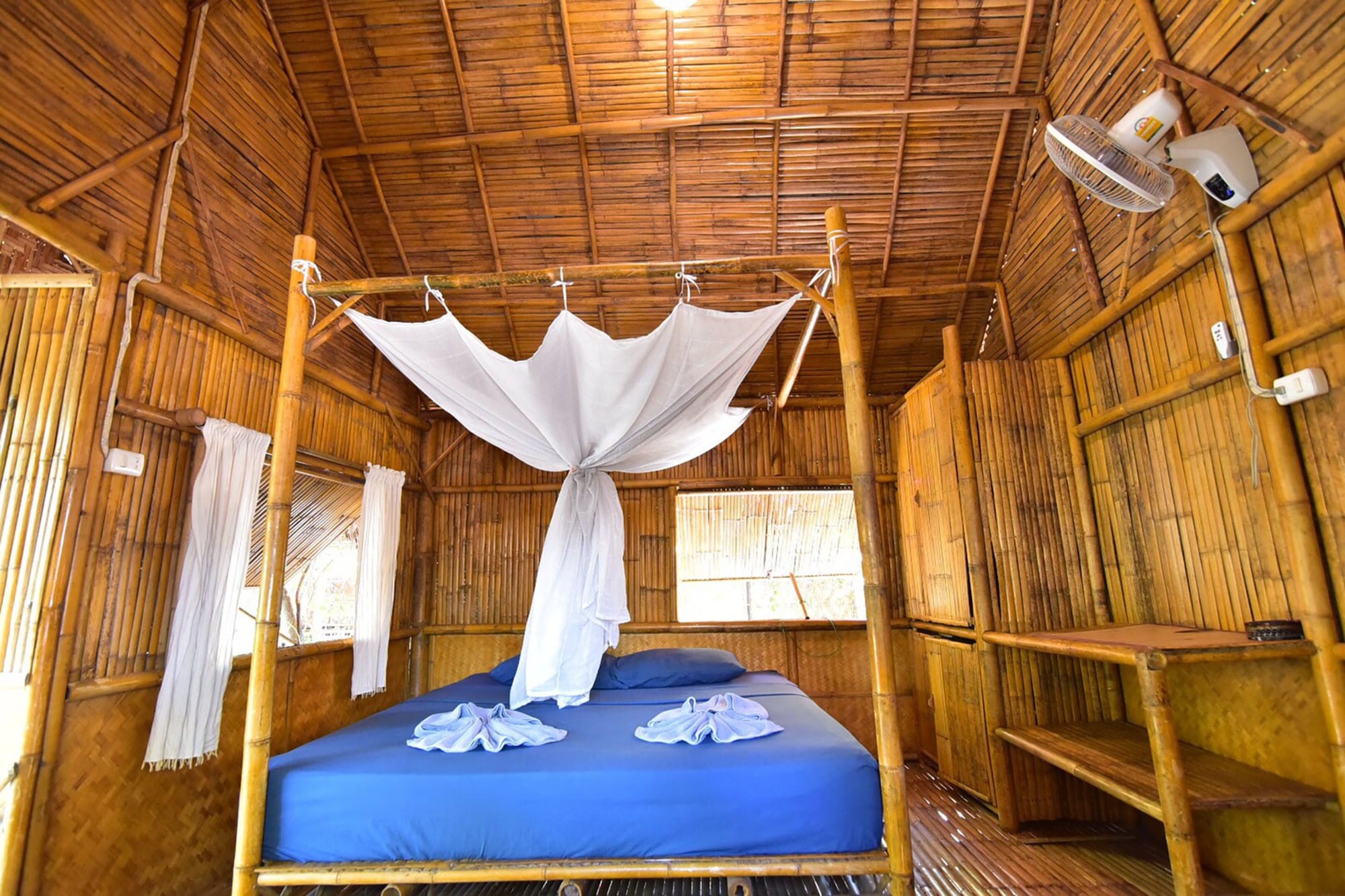 BUNGALOW, SEA VIEW