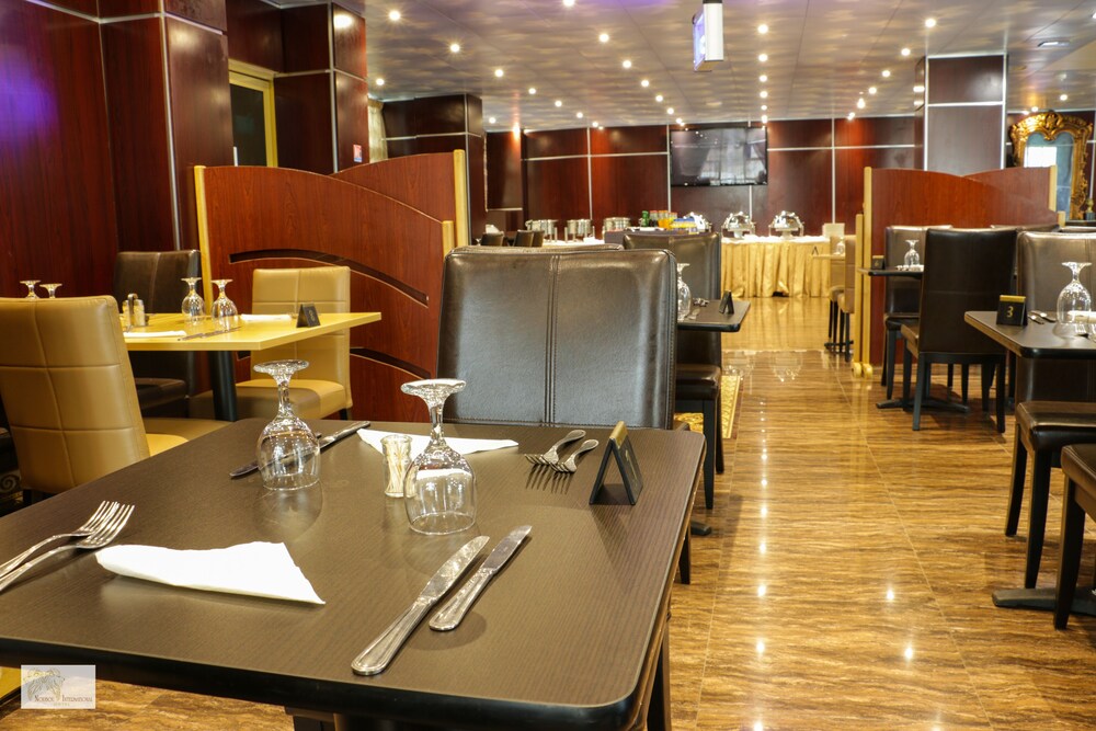 Noubou International Hotel 33/50