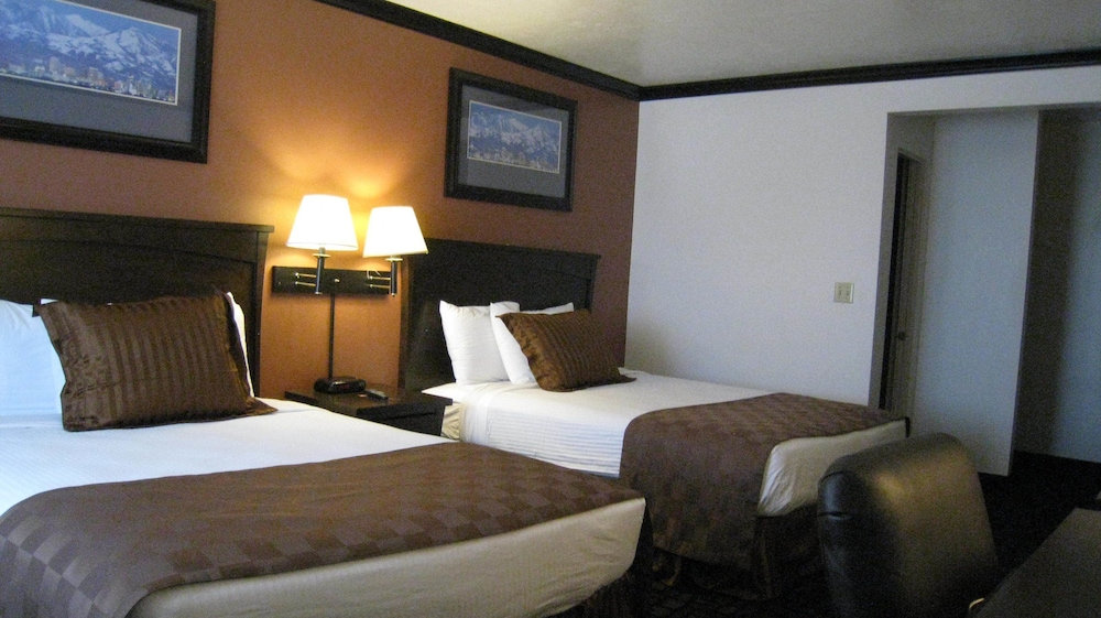 Discovery Inn 13/56