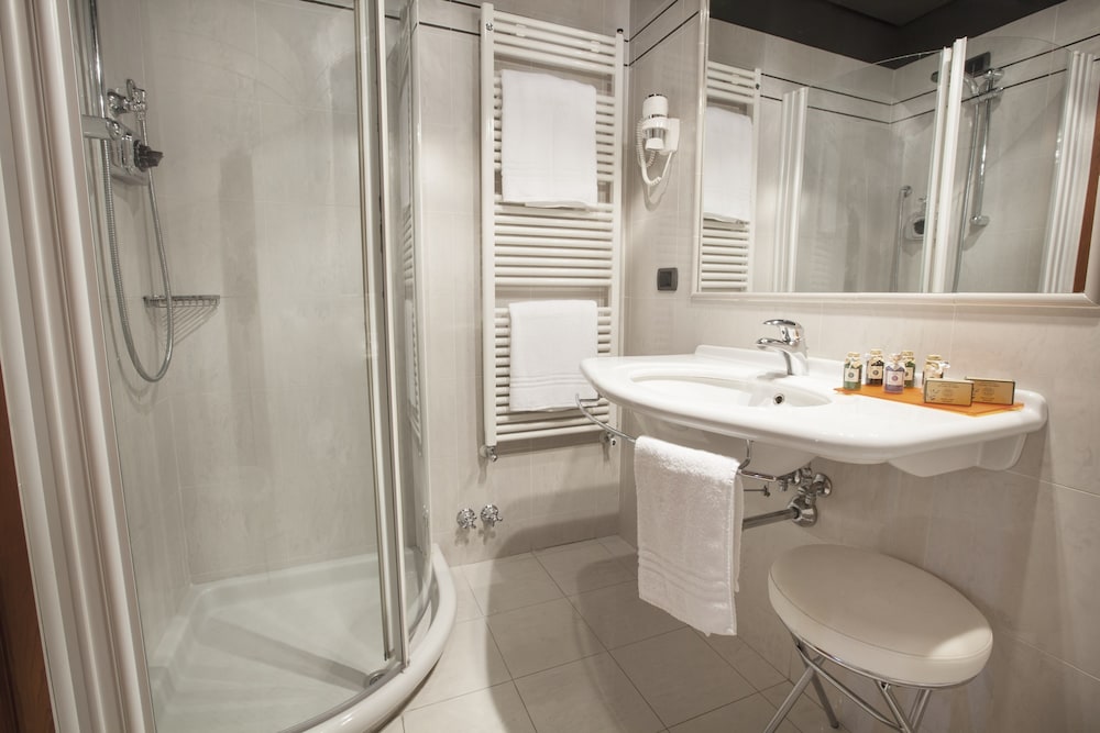 Albergo Celide 30/79
