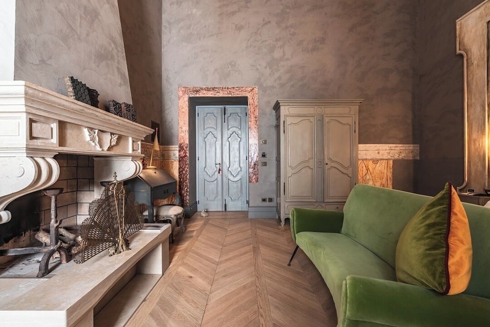 Paragon 700 Boutique Hotel & SPA 30/50