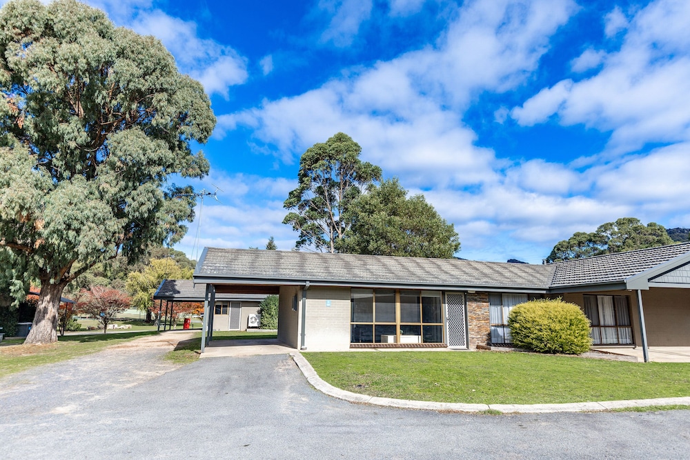 NRMA Halls Gap Holiday Park 42/50