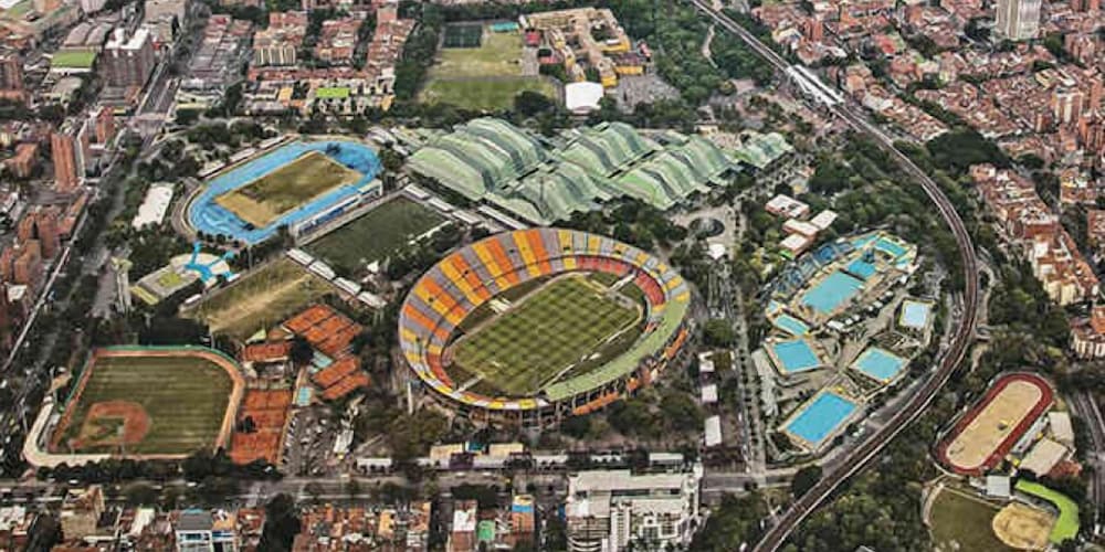 Hotel Palmas Del Estadio 52/64