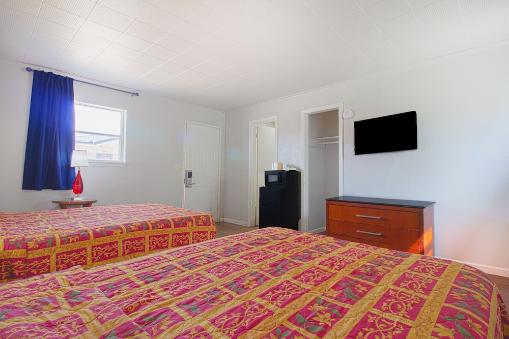 Hotel McAlester OK S Main St 24/49
