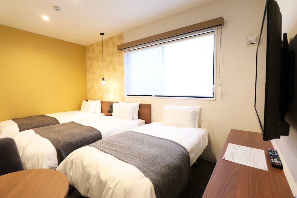 Twin Room with Extra Bed