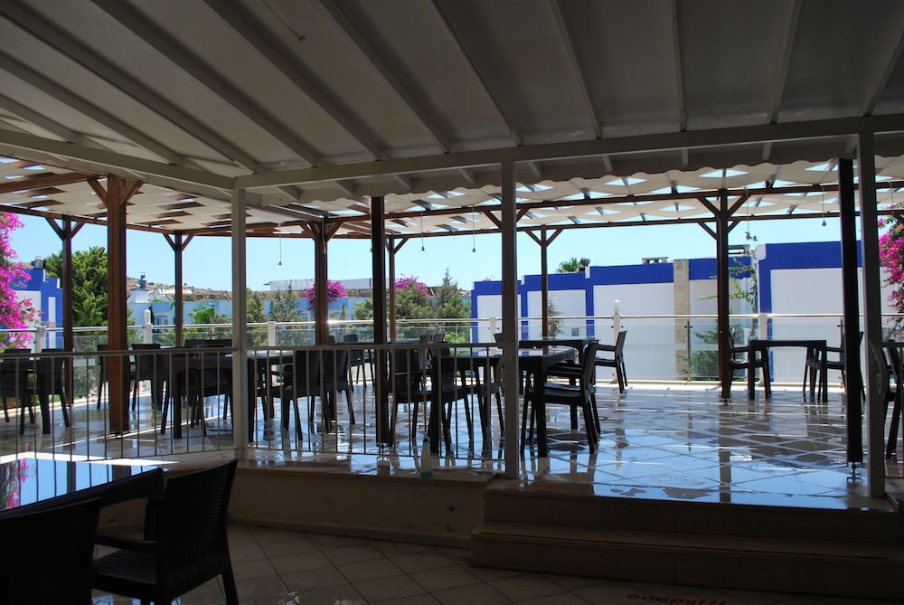 Serpina Hotel - Adults Only 42/68