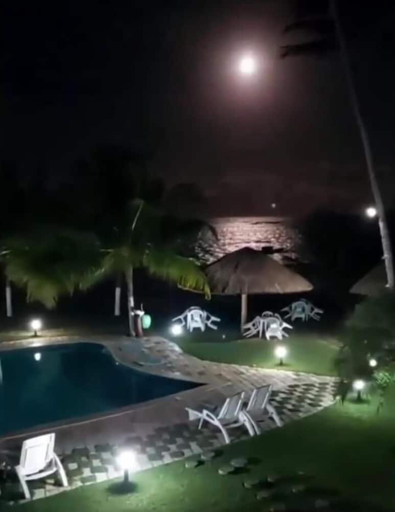 Albacora Praia Hotel 29/31
