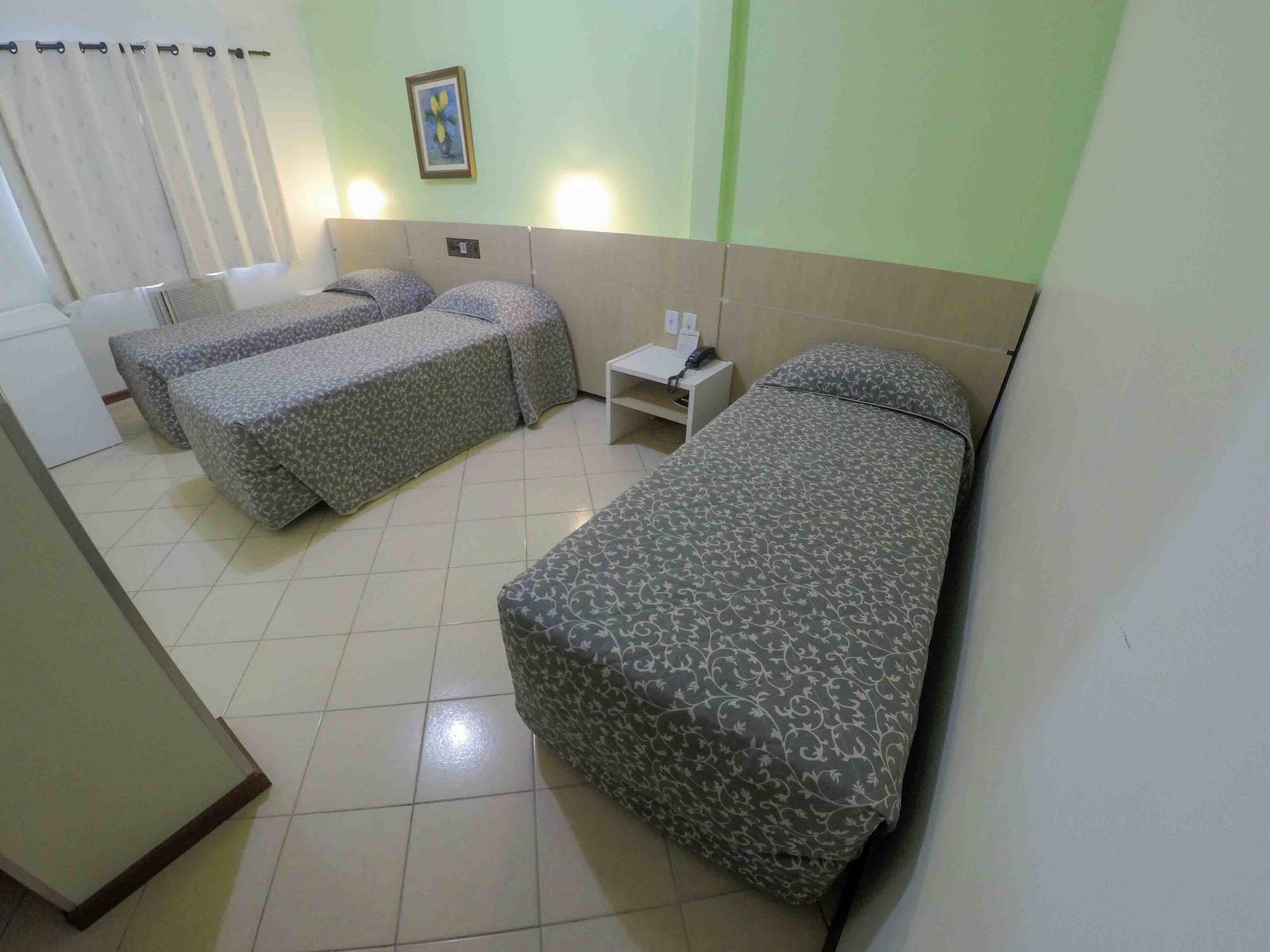 ROOM, TRIPLE, 3 BEDS