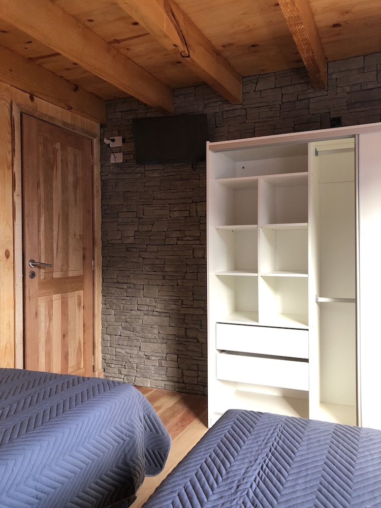 Comfort, Cabin, King Bed, Trundle and Twin Beds