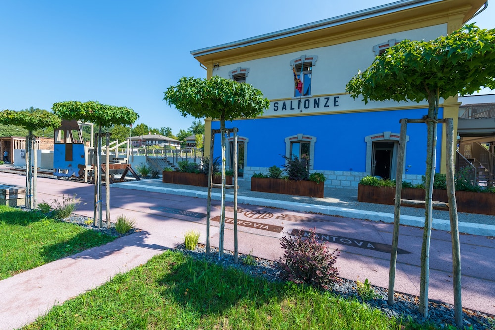 Borgo Stazione Bike Inn 49/59