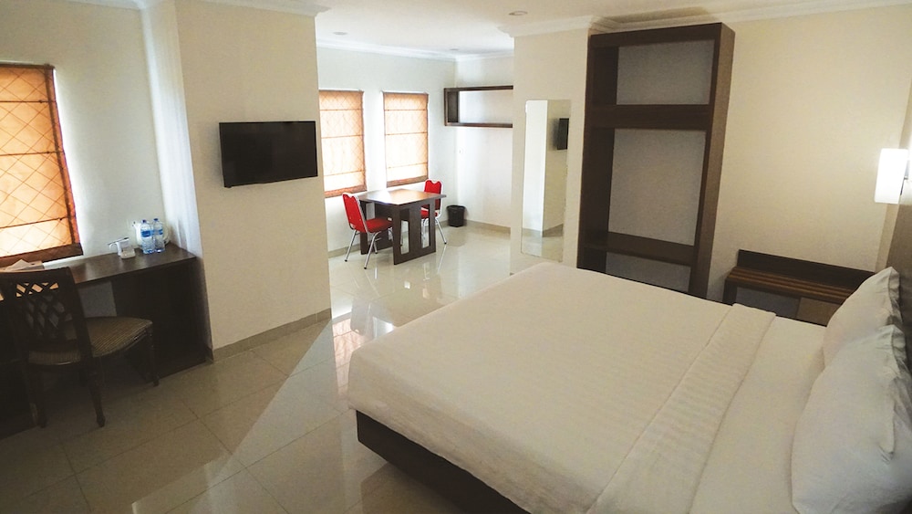 1O1 URBAN Jakarta Thamrin 26/67