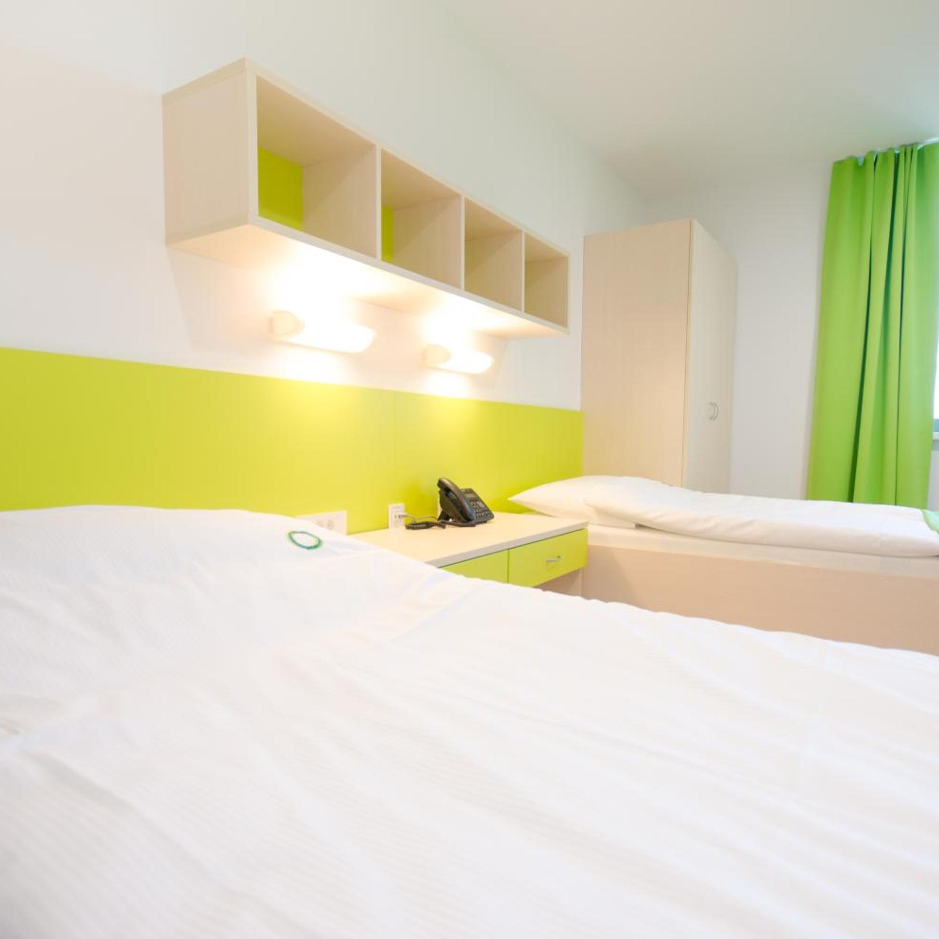 Room, Twin Beds
