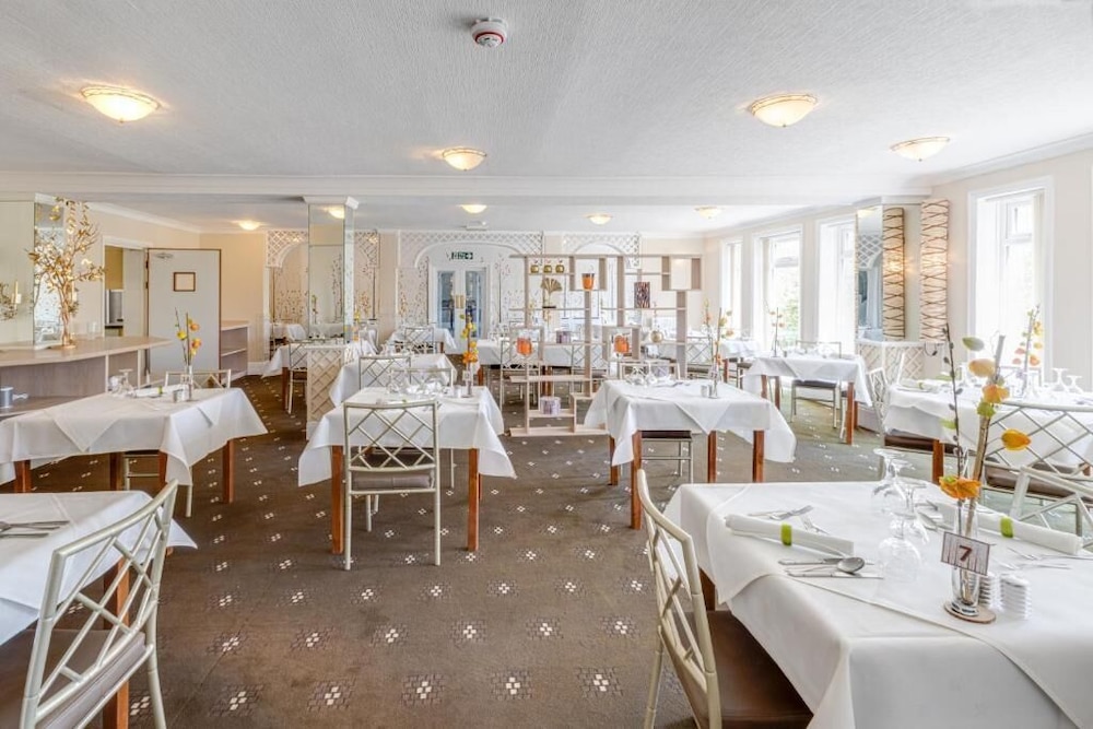 Park Manor Hotel 33/50