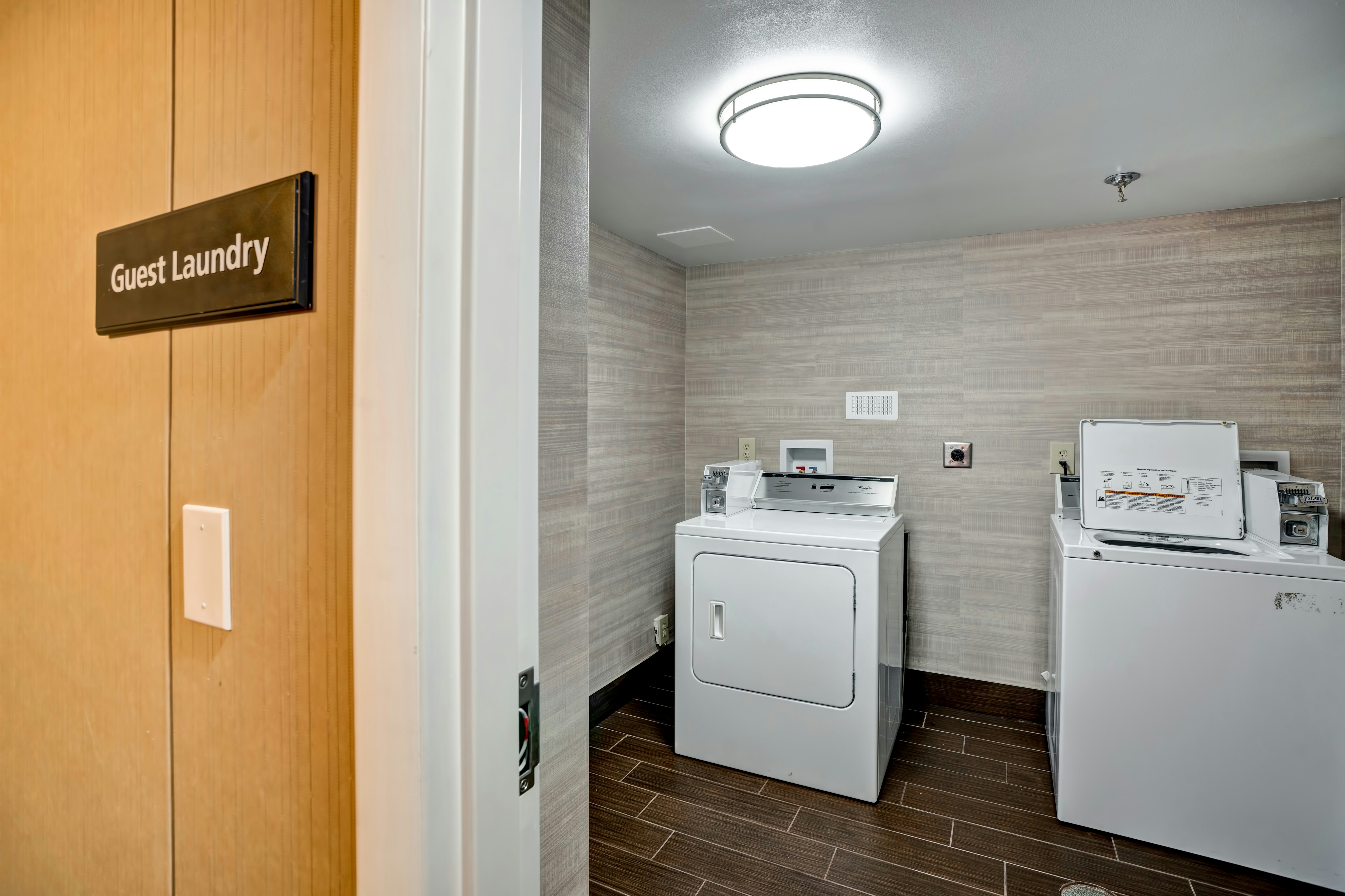 HAMPTON INN NORFOLK NAVAL BASE 44/44