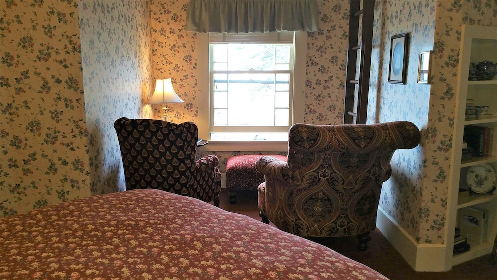 Green Gables Inn, A Four Sisters Inn 12/55