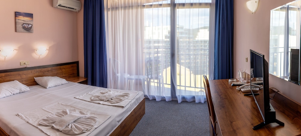 MPM Condor Hotel 7/50