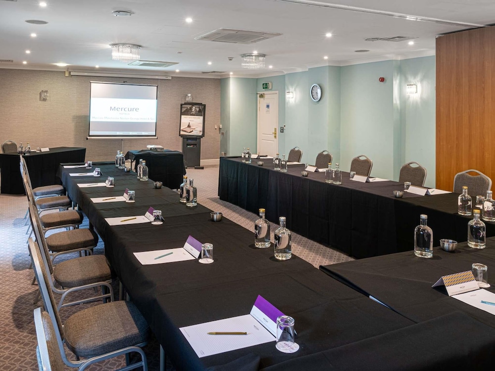 Mercure Manchester Norton Grange Hotel & Spa 63/70