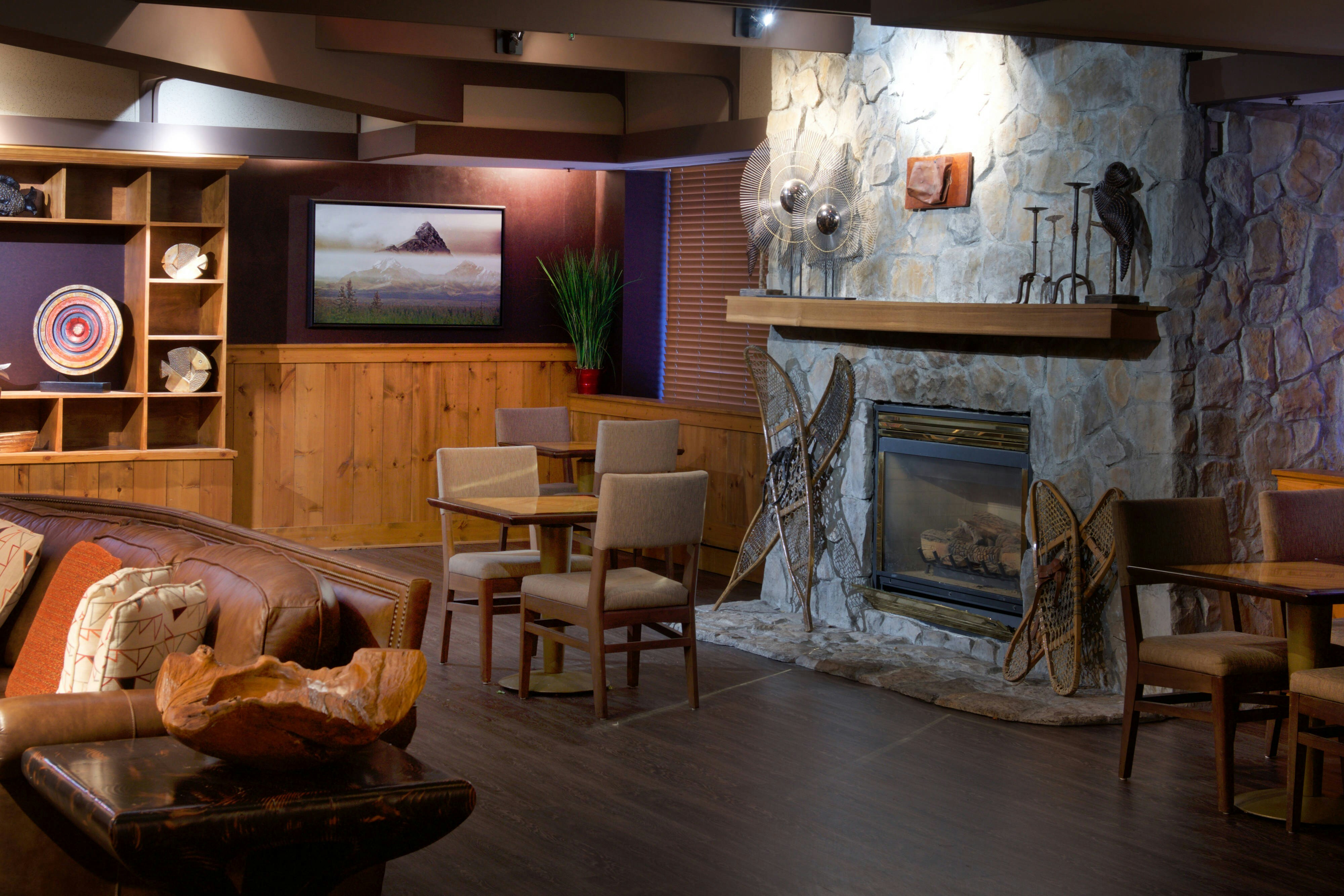 Sheraton Anchorage Hotel 24/43