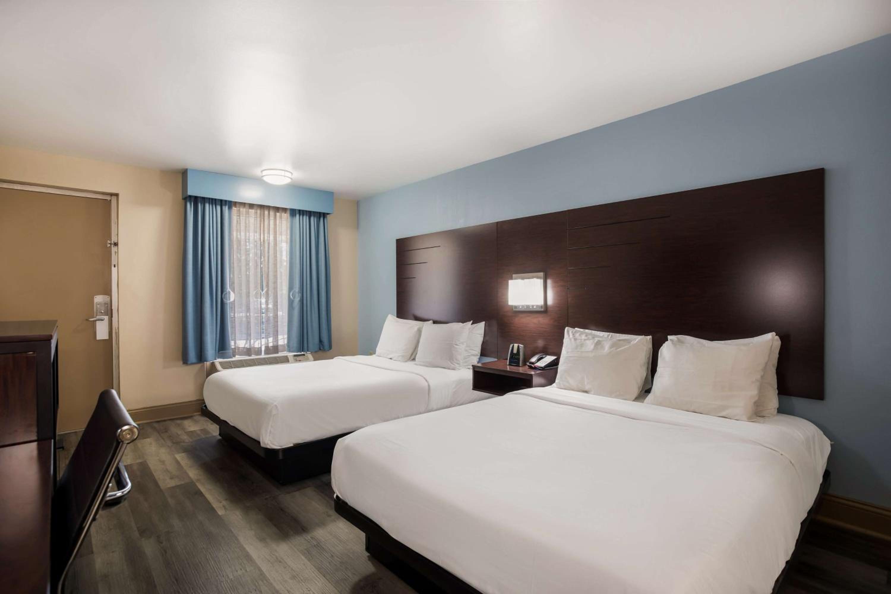 Room, 2 Queen Beds, Accessible