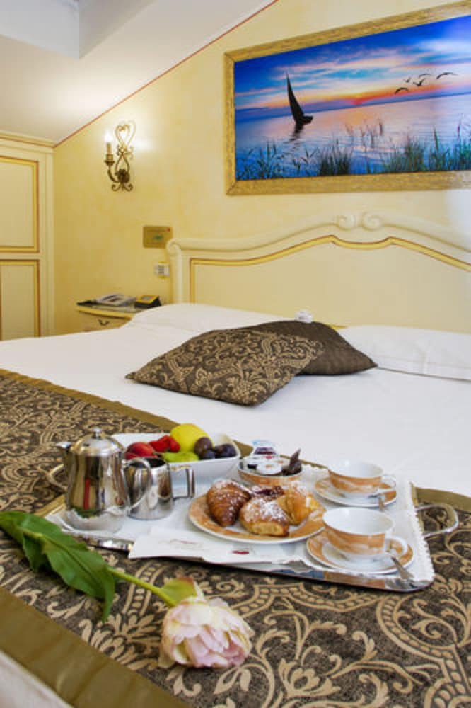 Vip's Motel Luxury Accommodation & Spa 51/72
