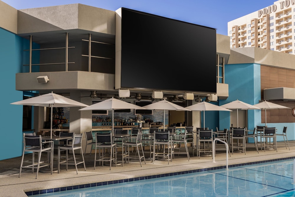 Marriott S Grand Chateau Hotel 7/35
