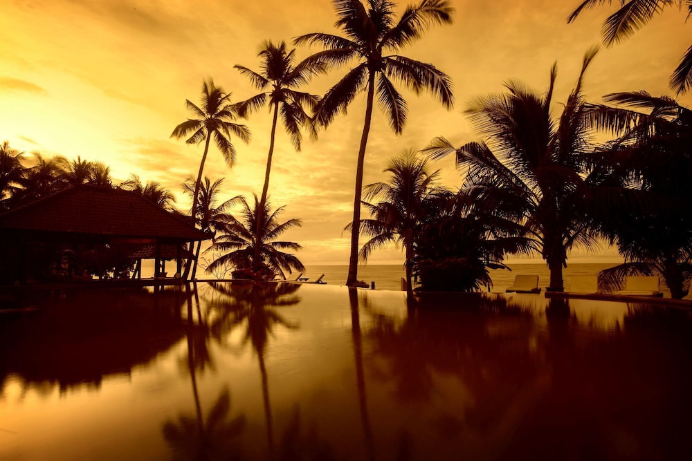 Relax Bali Dive & Spa Resort 48/50