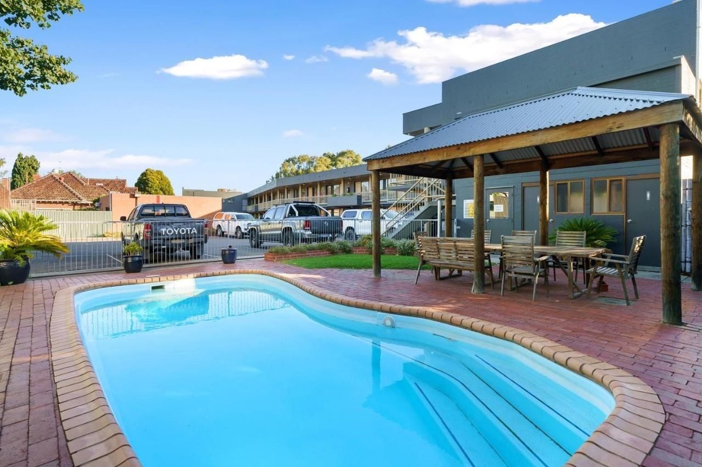 Best Western Warby Lodge Motor Inn 23/27