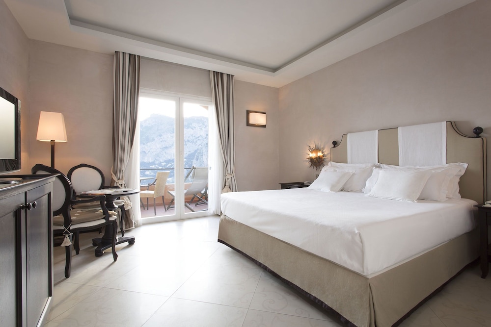 Hotel Punta Tragara 3/70